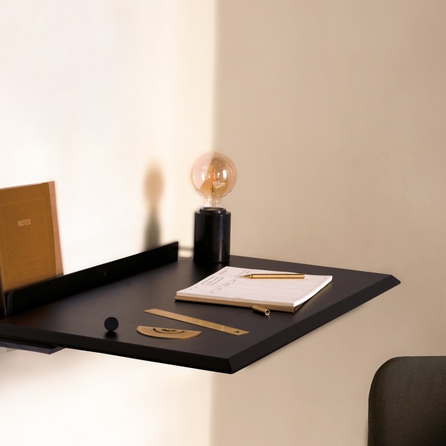 Alada Floating Folding Desk Black Qrator